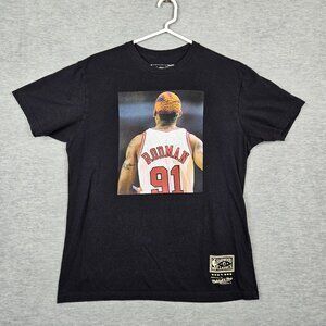 Mitchell & Ness Dennis Rodman Black Tee Size L Men's Graphic #91 Chicago Bulls